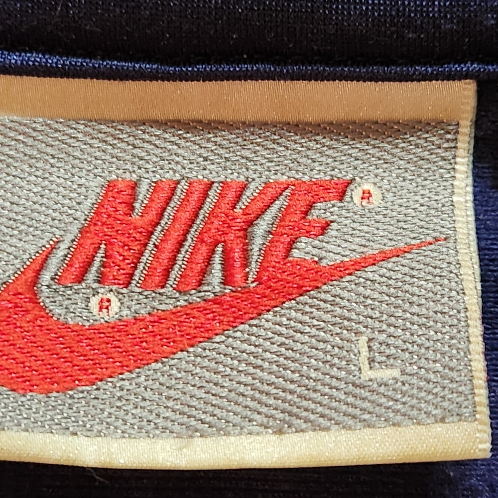 VTG Nike full zip track jacket Size L Color Navy with light blue accent - Picture 2 of 10